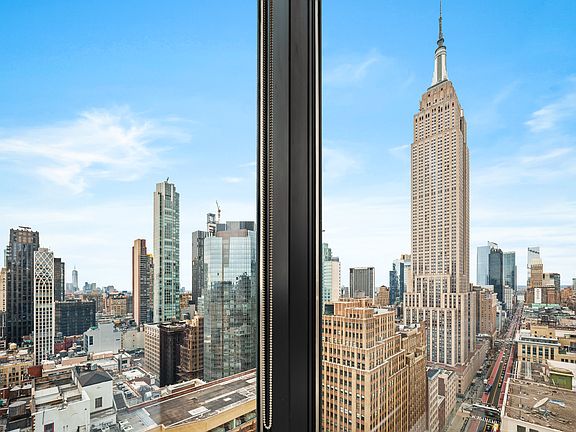 5th image of 49 E 34th St #17D