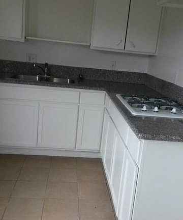 2nd image of 15435 Loukelton St