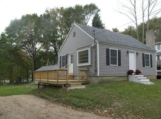 35 Wyman Ave, Kittery, ME 03904