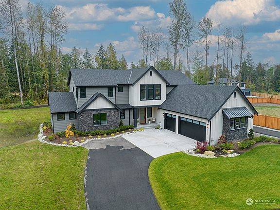 5th image of 11713 289th Drive SE