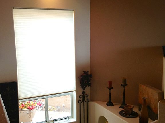 3rd image of 5223 La Colonia Dr NW