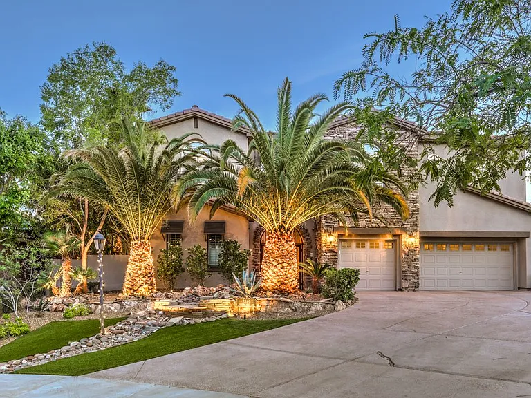 2849 Soaring Peak Ave — Photo 34