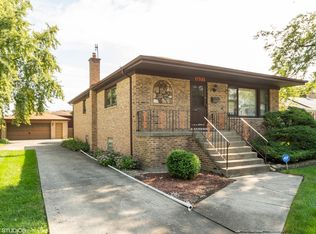 17535 Henry St, Lansing, IL 60438