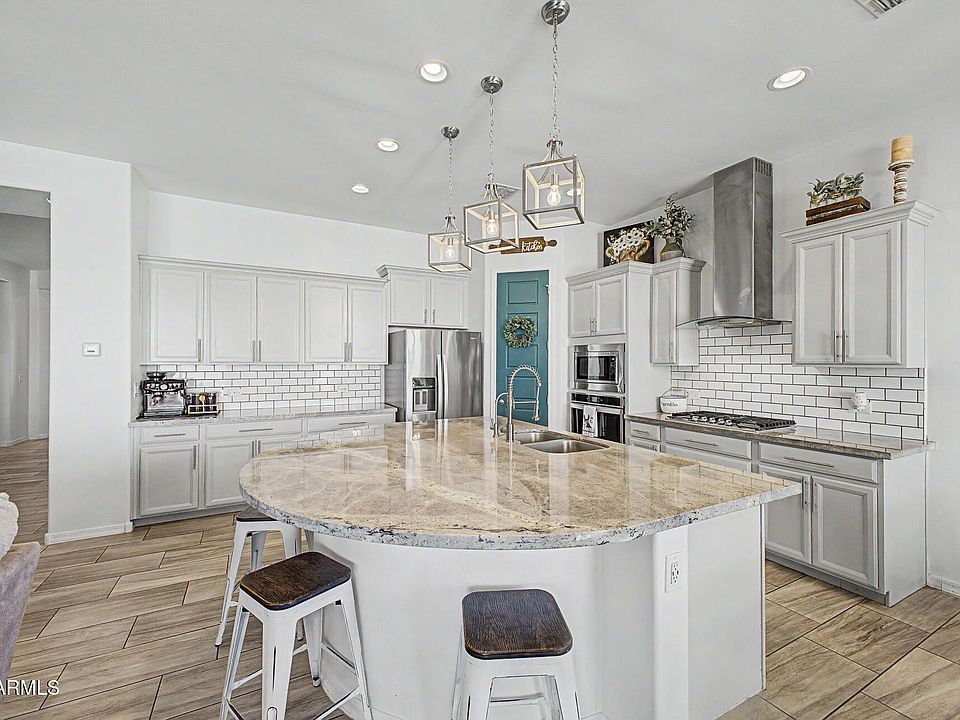 1st image of 7521 S WOODCHUTE Drive
