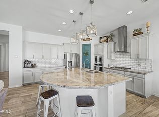 7521 S Woodchute Dr, Gold Canyon, AZ 85118