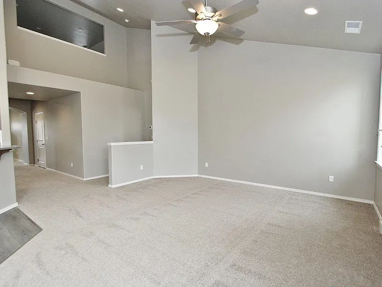 33 N Mingus Ave — Photo 7