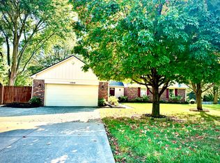 13919 Oak Ridge Rd, Carmel, IN 46032