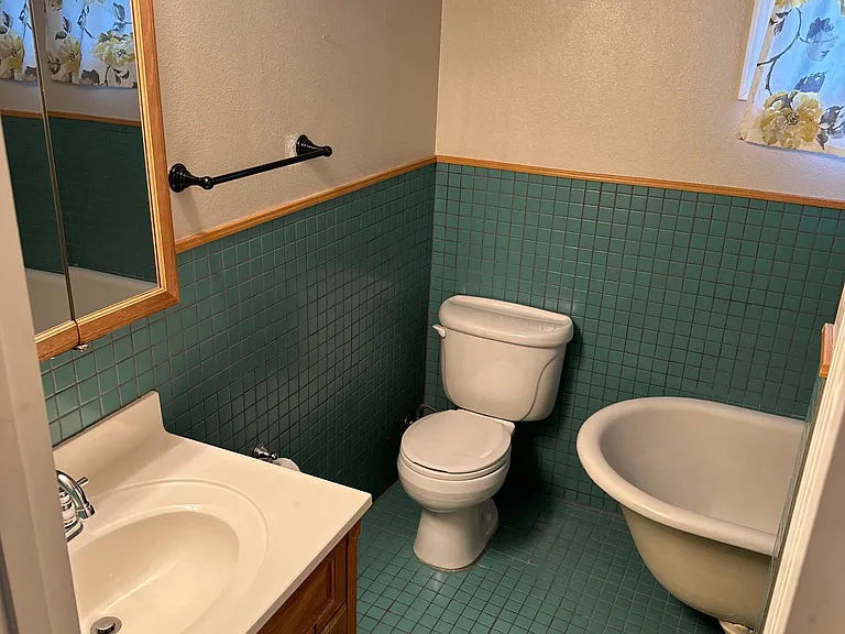 1523 S Perry St — Photo 18