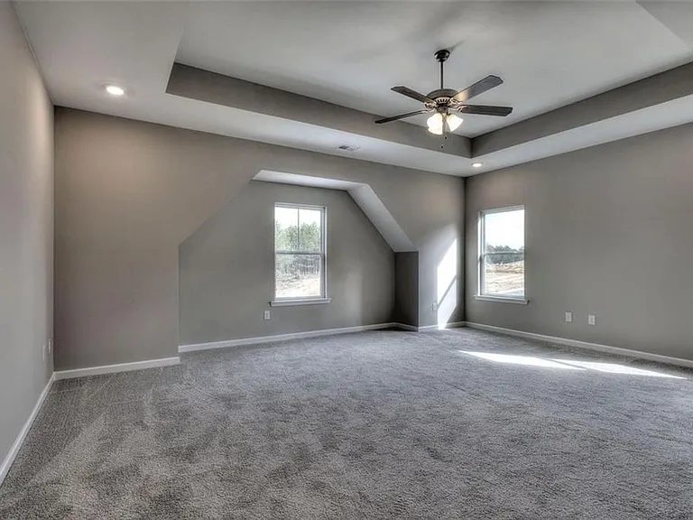 106 Belmont Ln — Photo 16