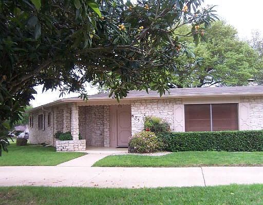 1st image of 533 CANDLEGLO DR