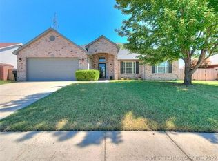 7901 N 125th East Ave, Owasso, OK 74055