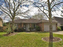 5th image of 4910 Meadowglen Dr
