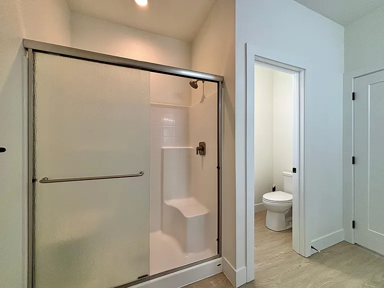 842 Greenfield Dr — Photo 14