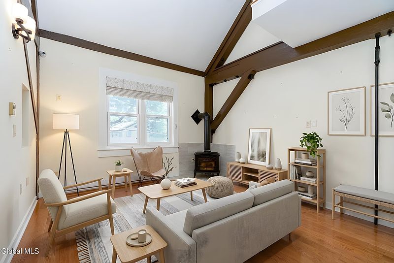 4th image of 37 Clark Street APT 4
