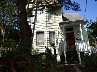 927 21st Ave, Seattle, WA 98122