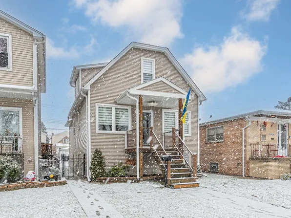 3424 N Oriole Ave, Chicago, IL 60634