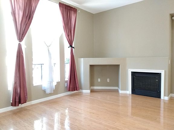 2nd floor living room, TV niche, gas fireplace