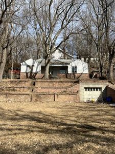203 1/2 Park Ave, Council Bluffs, IA, 51503