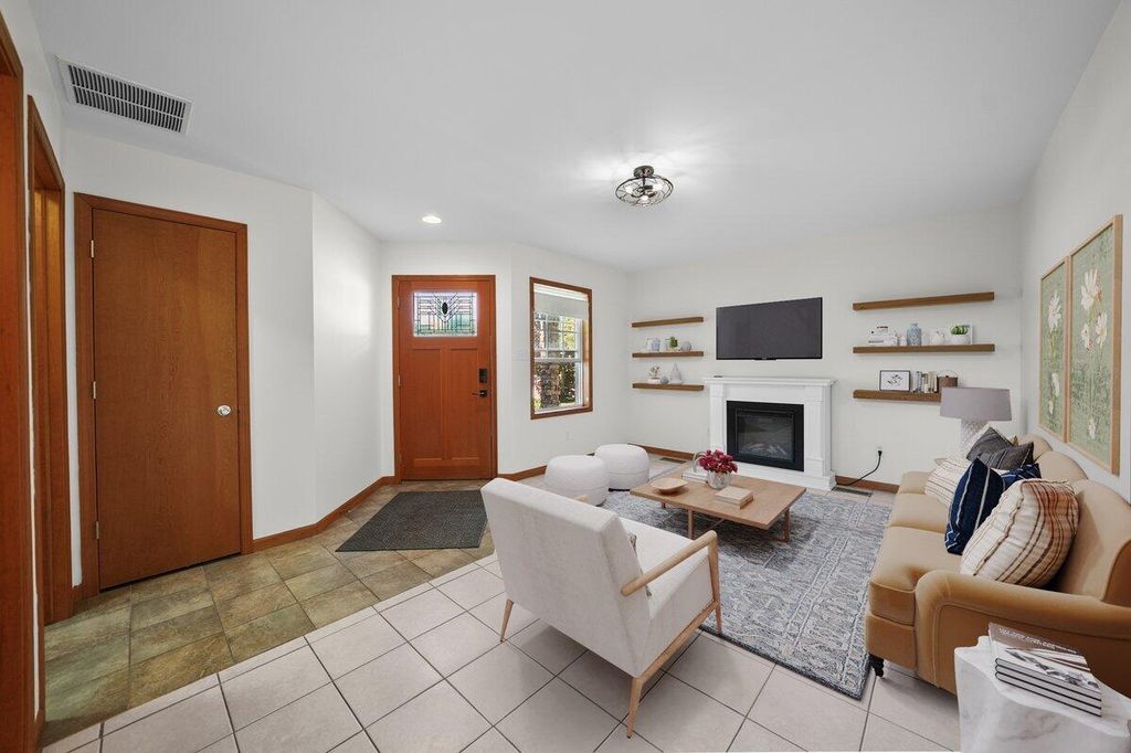 900 Brookfield Dr, Porter, IN - View 4