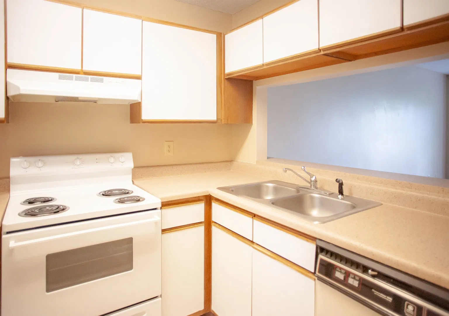 704 Martin Luther King Junior Blvd — Photo 4
