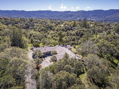 747 Westridge Dr, Portola Valley, CA, 94028
