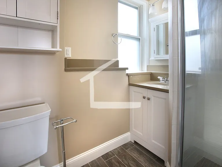1101 Boylston St #52 — Photo 8