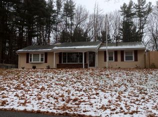 10 Porter Rd, Chelmsford, MA 01824