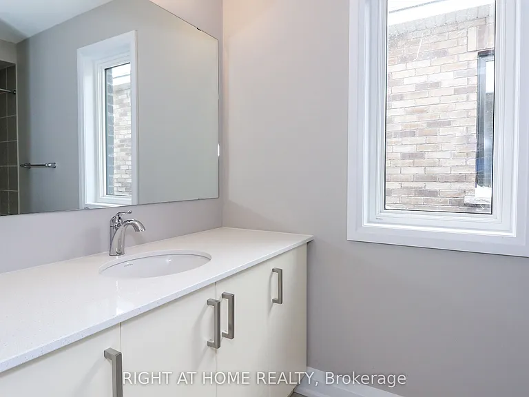 18 Periwinkle Rd — Photo 40