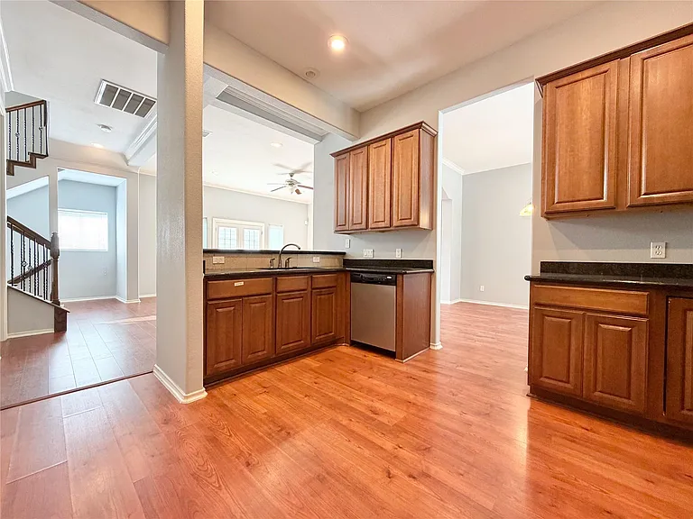 1608 Holman St — Photo 18