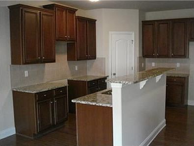 3rd image of 3552 Providence Pl