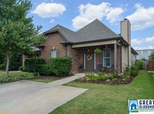 1112 Washington Dr, Moody, AL 35004