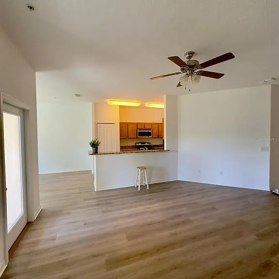1335 Priory Cir — Photo 28