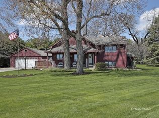 27645 Lukens Rd, Sycamore, IL 60178