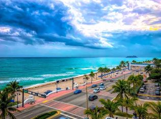 3035 Riomar St, Fort Lauderdale, FL 33304