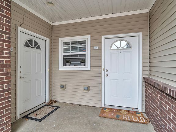 4th image of 2908 N Knightsbridge Cir