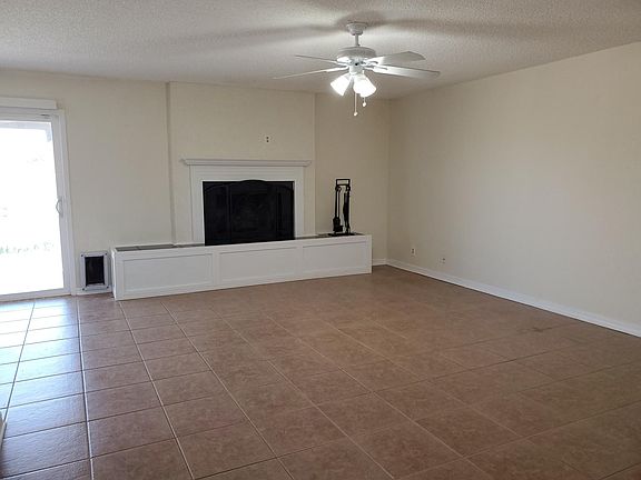 2nd image of 4720 E Covina St