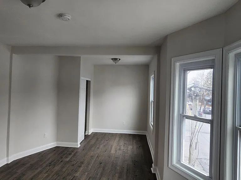 182 Ashford Ave #2 — Photo 4