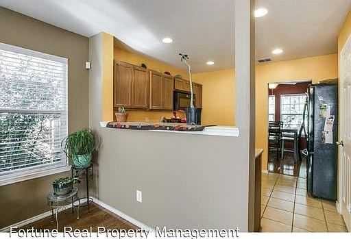 5th image of 4540 Pangolin Dr