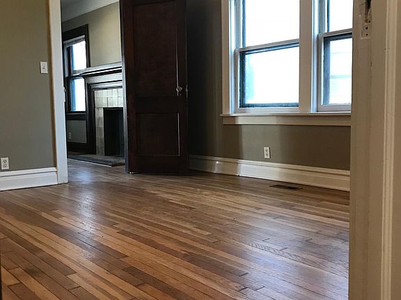 5th image of 4020 Harrison St APT 1