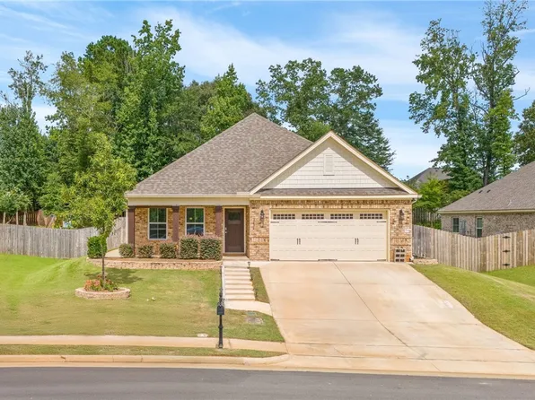 2136 Armistead Ln, Auburn, AL 36830