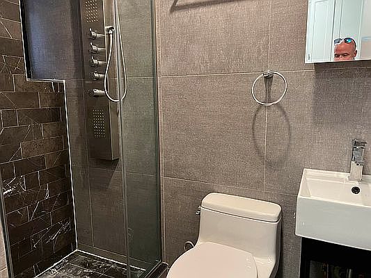 5th image of 126 E 103rd St #2