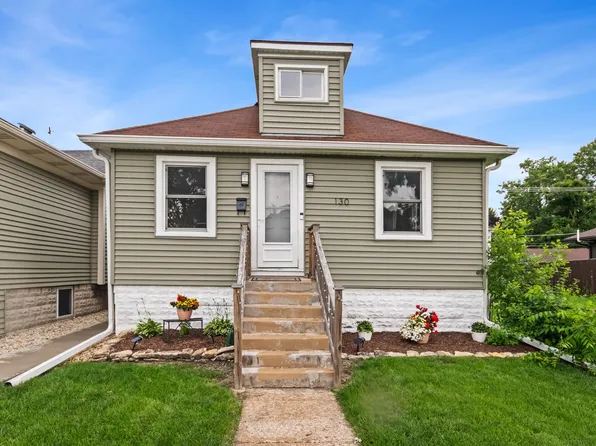 130 W Burlington Ave, Westmont, IL 60559