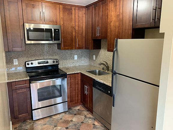 2nd image of 1114 Village Dr APT 16