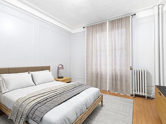 4th image of 409 Edgecombe Ave #1DD