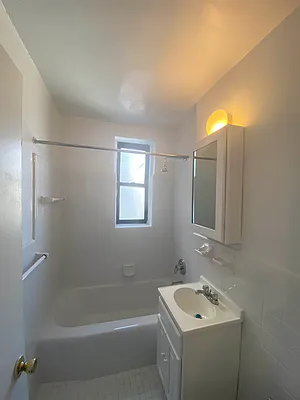 Rented by New York Residence | media 10