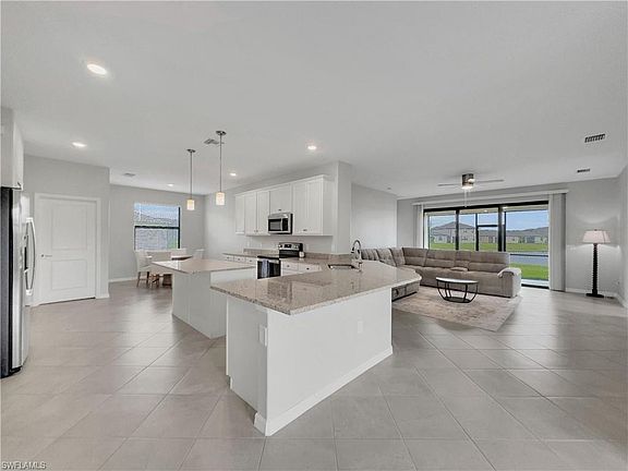 5th image of 3350 Antilla CT