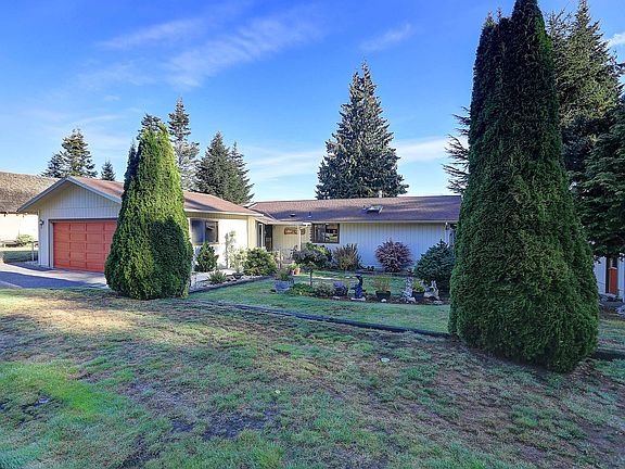 4th image of 2985 Janet Ave