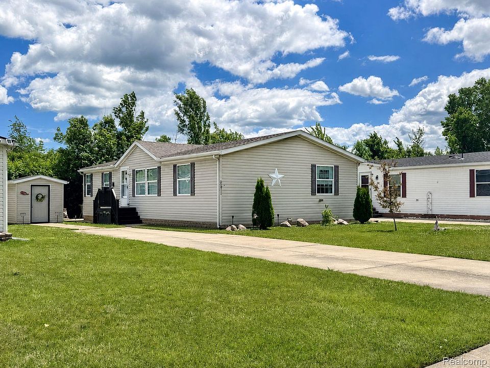 1st image of 29311 Hidden River Dr