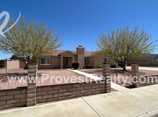 14267 Pioneer Rd, Apple Valley, CA 92307