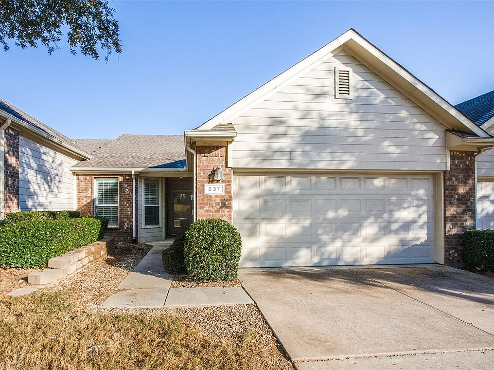 1st image of 237 Heritage Hill Dr